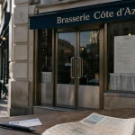 Entrée de brasserie la cote d azur à Lyon 7e