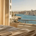 Hotel marseille vue mer depuis la chambre sur la Corniche