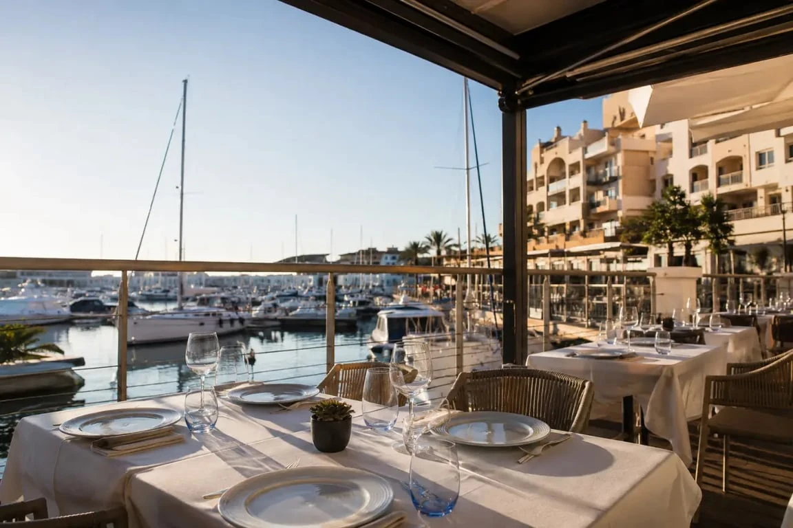 Restaurant la Jetée Agde au bord du port du Cap d’Agde